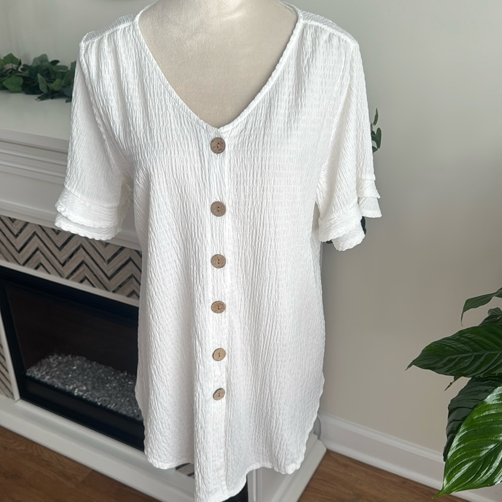 I.N. Studio White Ruffle Sleeve Button Down Shirt - Picture 1 of 4